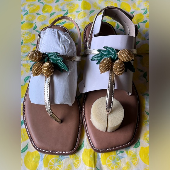 🍋 CHICO’S  ISLAND T-STRAP TROPICAL FRUIT LEMON DROP BEADED SANDALS 🍋 NWOT🍋 - Picture 8 of 16